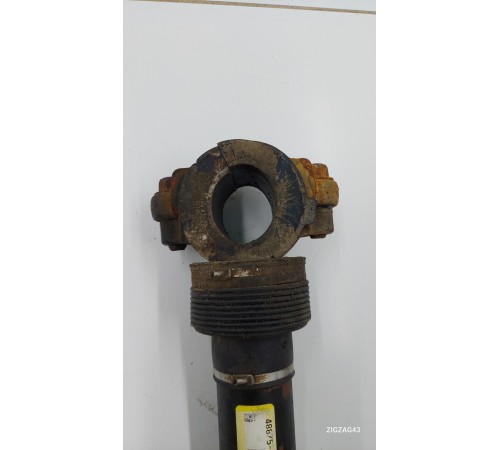 Гидроцилиндр подъёма кузова передний