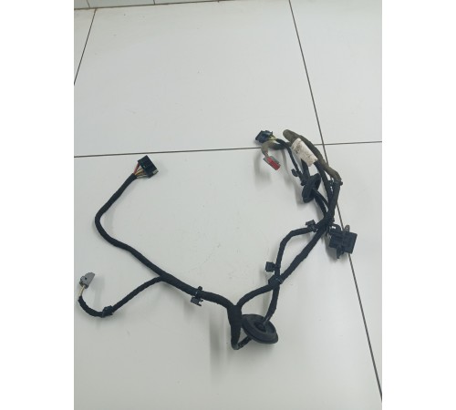 Электропроводка двери задняя левая