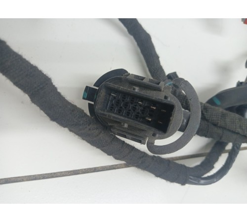 Электропроводка двери задняя левая