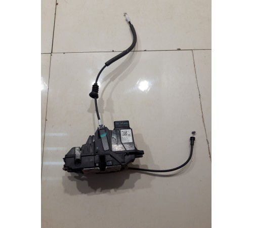 Замок двери (передний, правый)