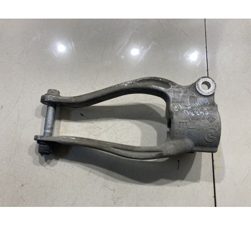 Вилка амортизатора (переднего правого)