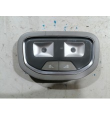 Плафон внутреннего освещения салона задний