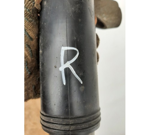 Амортизатор подвески задний