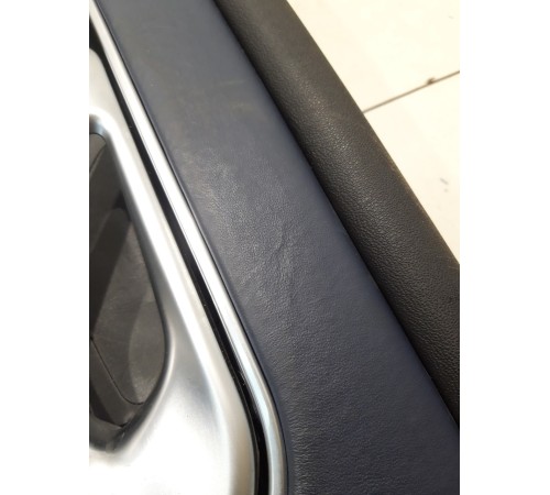 Обшивка двери (передняя. правая) (с подсветкой)