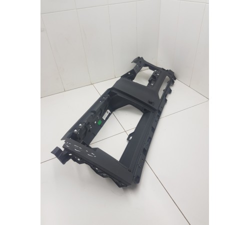 Накладка торпедо правая под бардачок