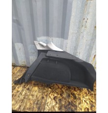 Обшивка багажника правая