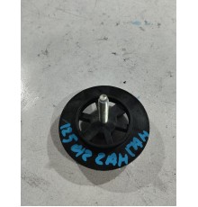 Болт крепления запасного колеса