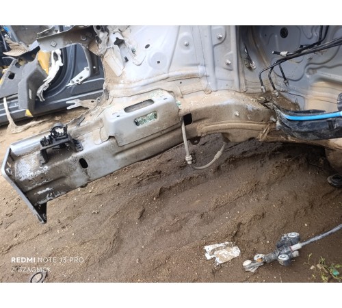 Лонжерон (четверть) передний правый