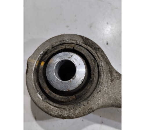 Рычаг подвески(задний левый)