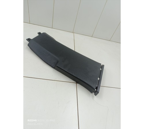 Обшивка центральной стойки правая верхняя