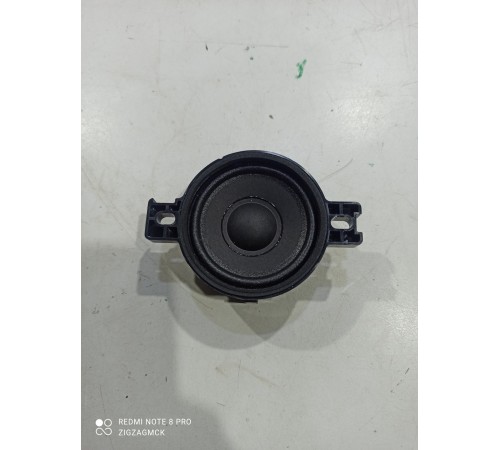 Динамик (передний правый)