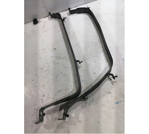 Лента крепления топливного бака правая