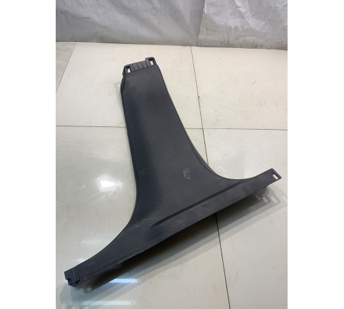 Обшивка стойки (нижняя, правая)