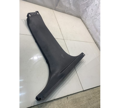 Обшивка стойки (нижняя, правая)