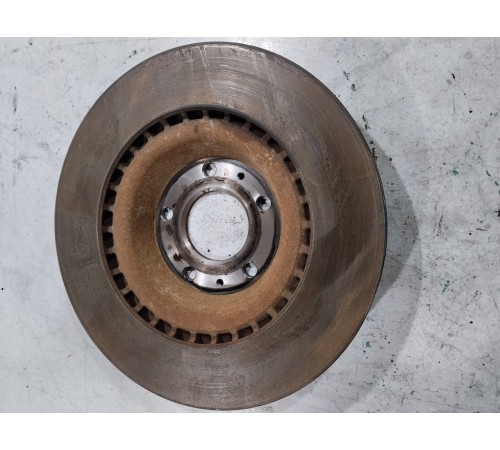 Тормозной диск передний