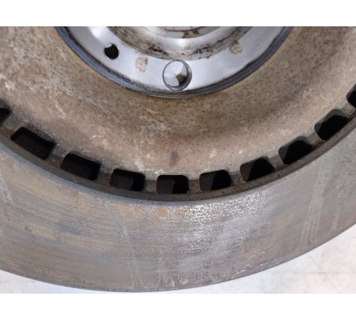 Тормозной диск передний