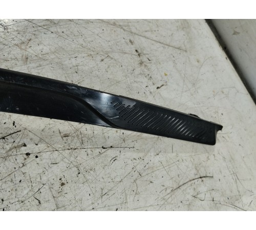 Накладка торпедо декоративная