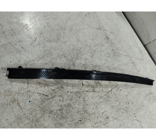 Накладка торпедо декоративная