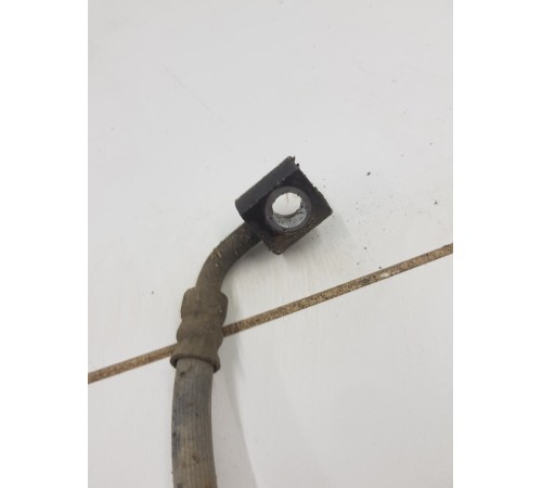 Тормозной шланг передний правый