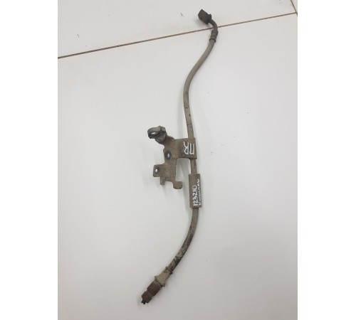 Тормозной шланг передний правый