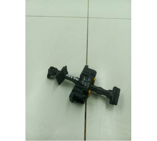 Ограничитель двери задний левый