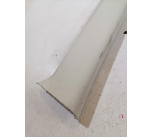 Обшивка стойки лобового стекла левая