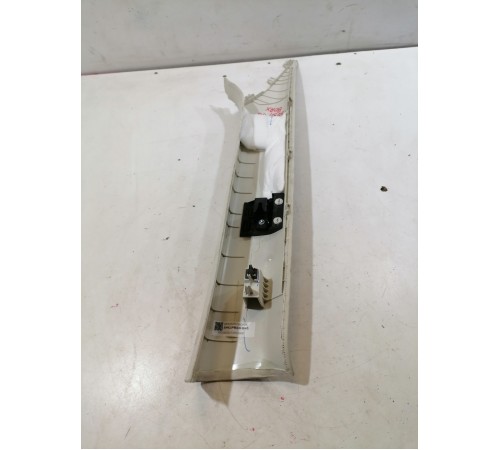 Обшивка стойки лобового стекла левая