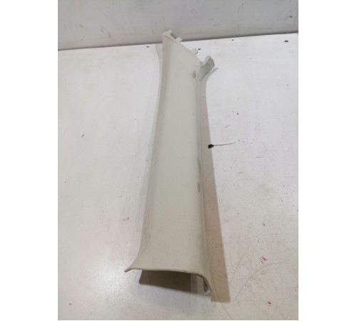 Обшивка стойки лобового стекла левая