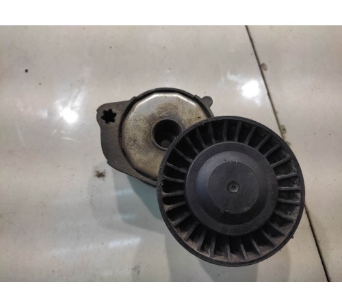 Ролик-натяжитель