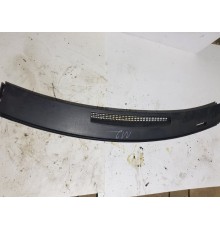 Накладка стойки лобового стекла