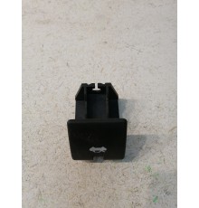 Ручка открывания капота