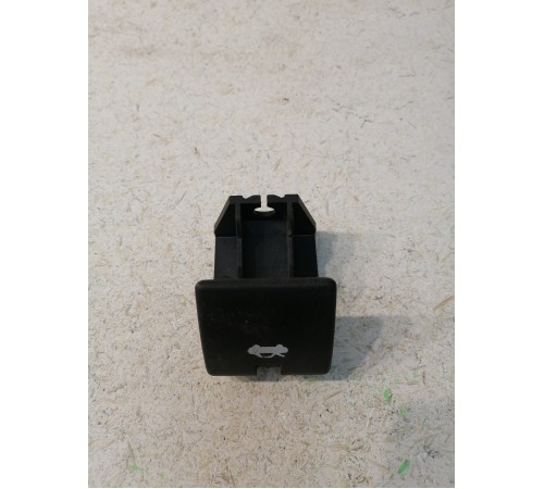 Ручка открывания капота