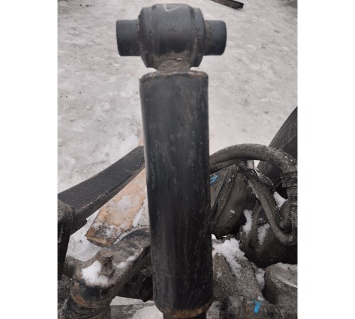 Амортизатор передний левый