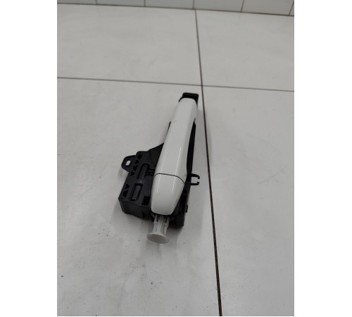 Ручка двери задняя левая наружная