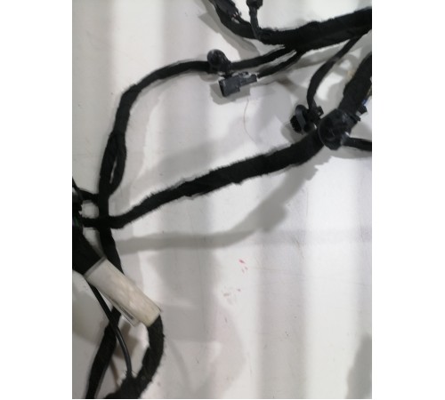 Электропроводка двери крышки багажника