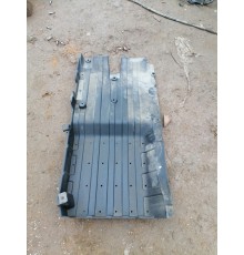 Защита антигравийная правая