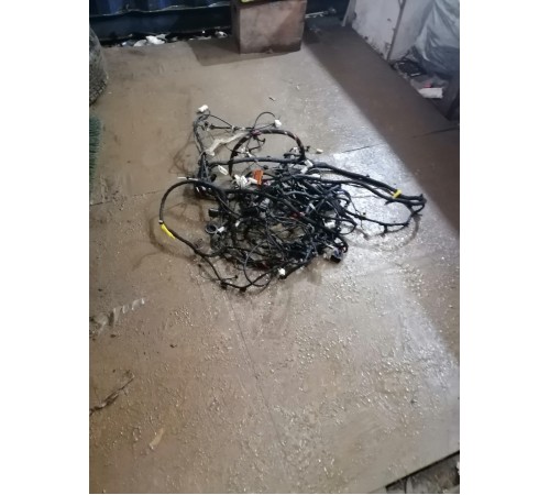 Электропроводка салона