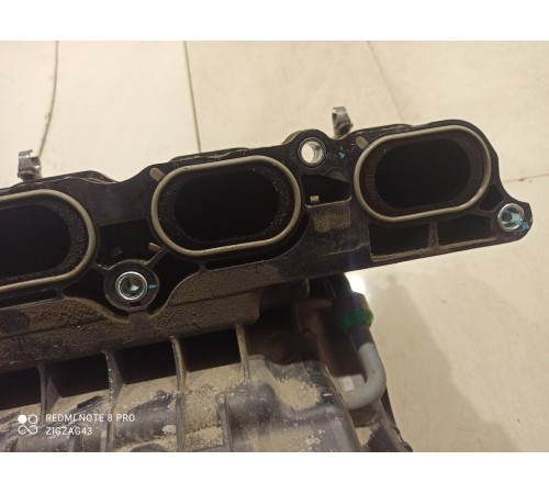 Впускной коллектор