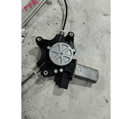 Стеклоподъемник двери передний правый