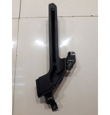 Направляющая шторки багажника (левая)