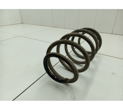 Пружина передняя