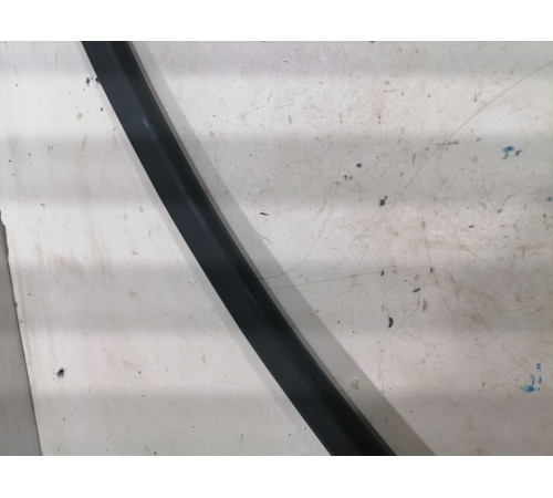 Накладка двери передняя левая