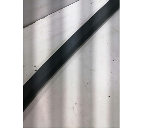 Накладка двери передняя левая