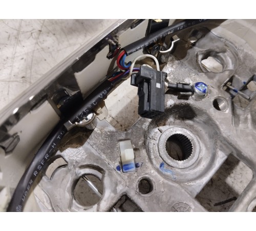 Рулевое колесо (руль)