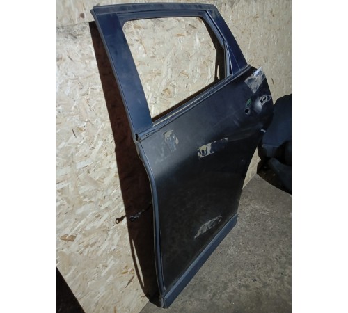 Дверь задняя левая