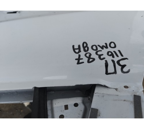 Дверь задняя правая