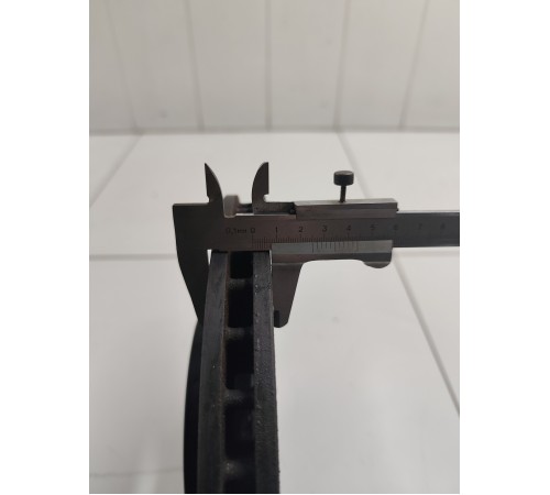 Диск тормозной передний