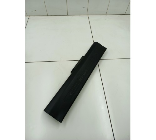 Накладка порога передняя левая