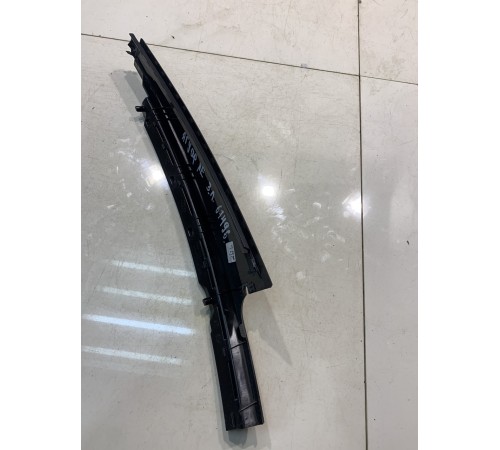 Накладка рамки двери (левая,задняя)