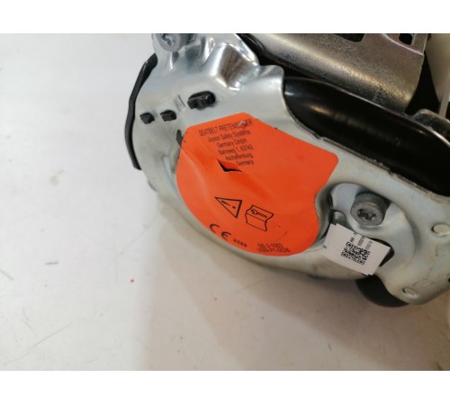 Ремень безопасности передний левый